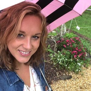 Meet your Posher, Meagan